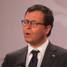 El ministro del Interior Rodrigo Hinzpeter